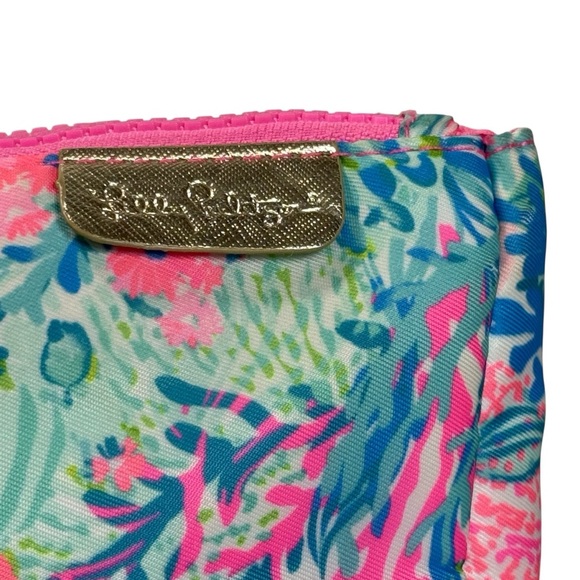 Lily Pulitzer “Fish My Wish” Trifold Make Up Bag. - Picture 2 of 9